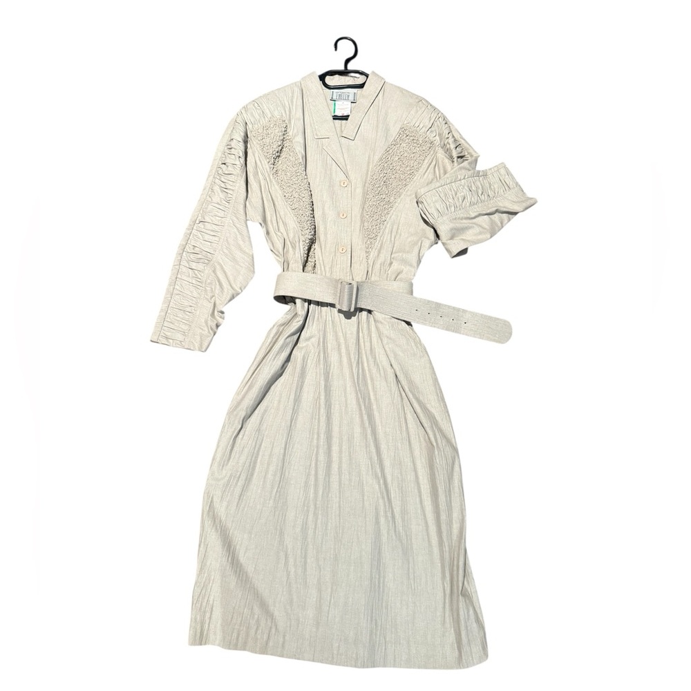Vintage 80s Emblem Beige Button Front Midi Dress Cottagecore Romantic Western